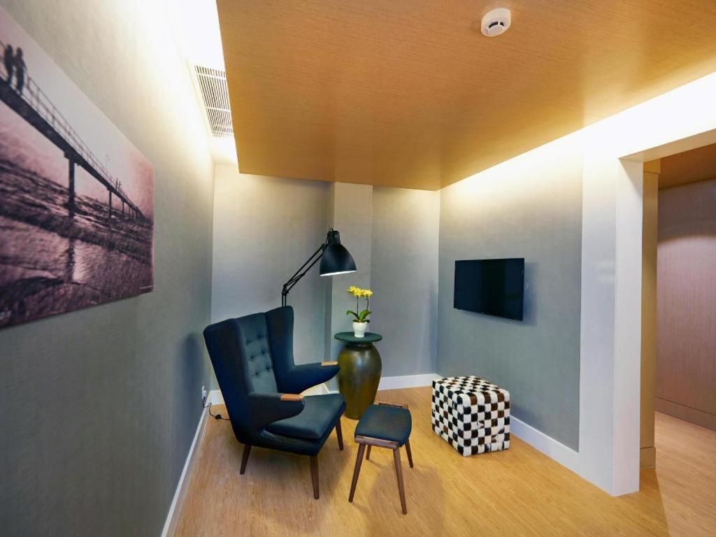 מירי Kingwood Boutique Hotel מראה חיצוני תמונה